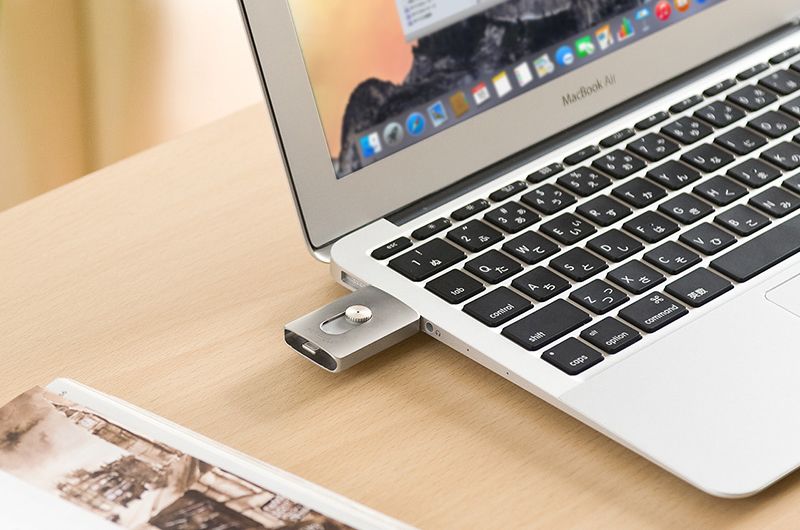 スマホ・PC・タブレット1台で共有できる携帯USBメモリが便利！iPhone iPad Android PC